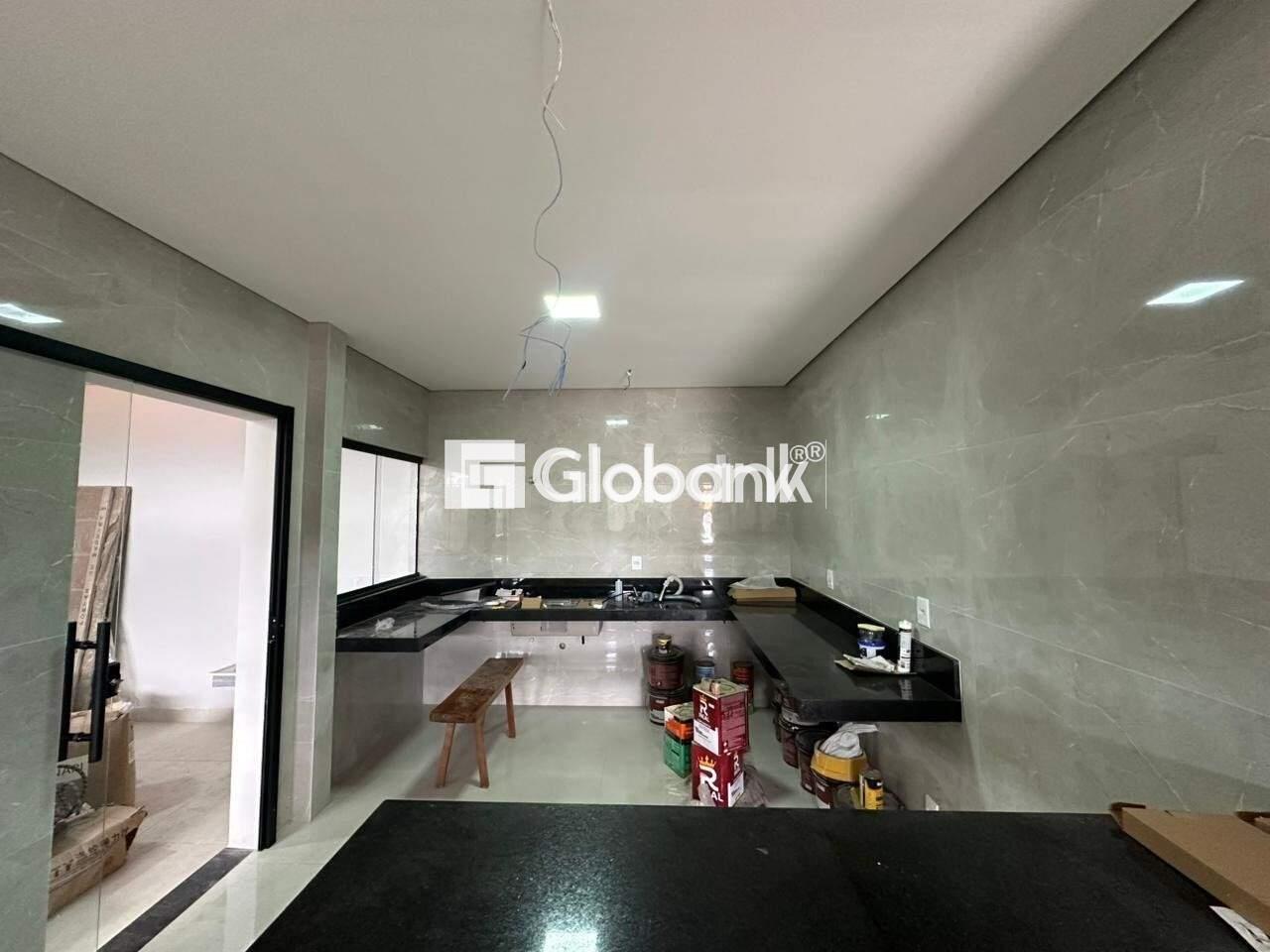 Casa 2 quartos para aluguel Camilo Prates 80m² Montes Claros MG: 