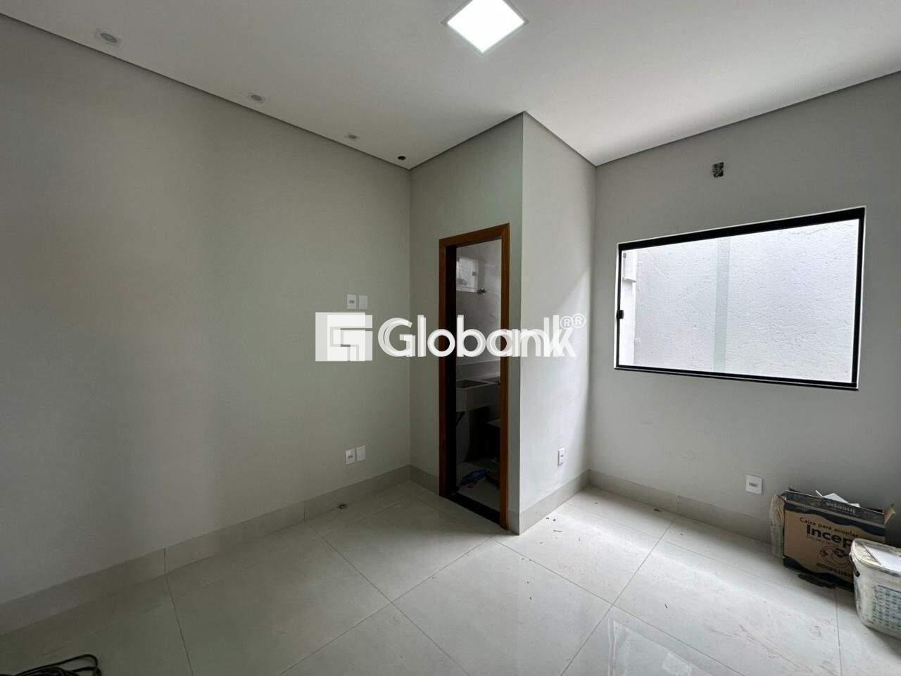 Casa 2 quartos para aluguel Camilo Prates 80m² Montes Claros MG: 