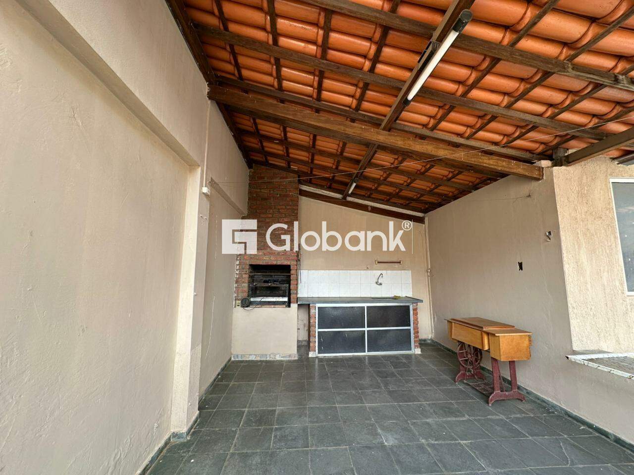 Casa 5 quartos para aluguel Jardim Panorama 280m² Montes Claros MG: