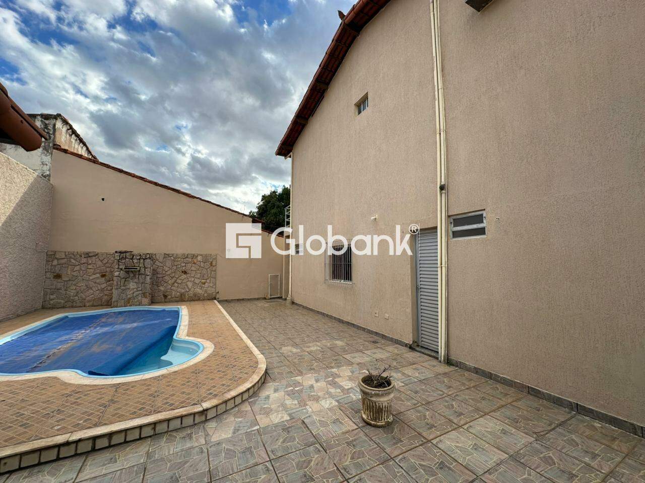 Casa 5 quartos para aluguel Jardim Panorama 280m² Montes Claros MG: