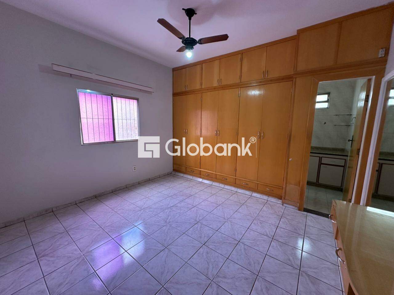 Casa 5 quartos para aluguel Jardim Panorama 280m² Montes Claros MG: