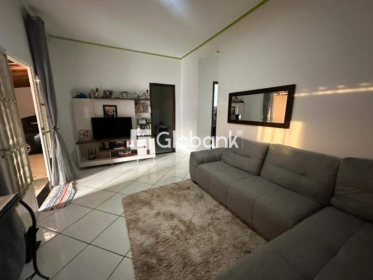 Casa 3 quartos para aluguel Independência 130m² Montes Claros MG: 