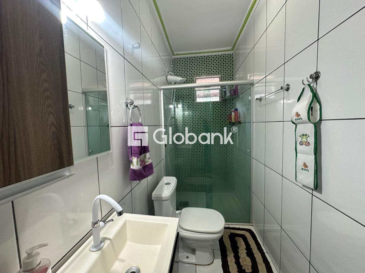 Casa 3 quartos para aluguel Independência 130m² Montes Claros MG: 