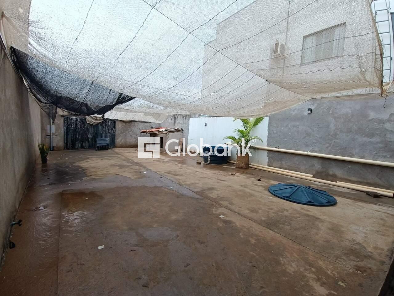 Casa 3 quartos para aluguel Barcelona Park 90m² Montes Claros MG: Garagem