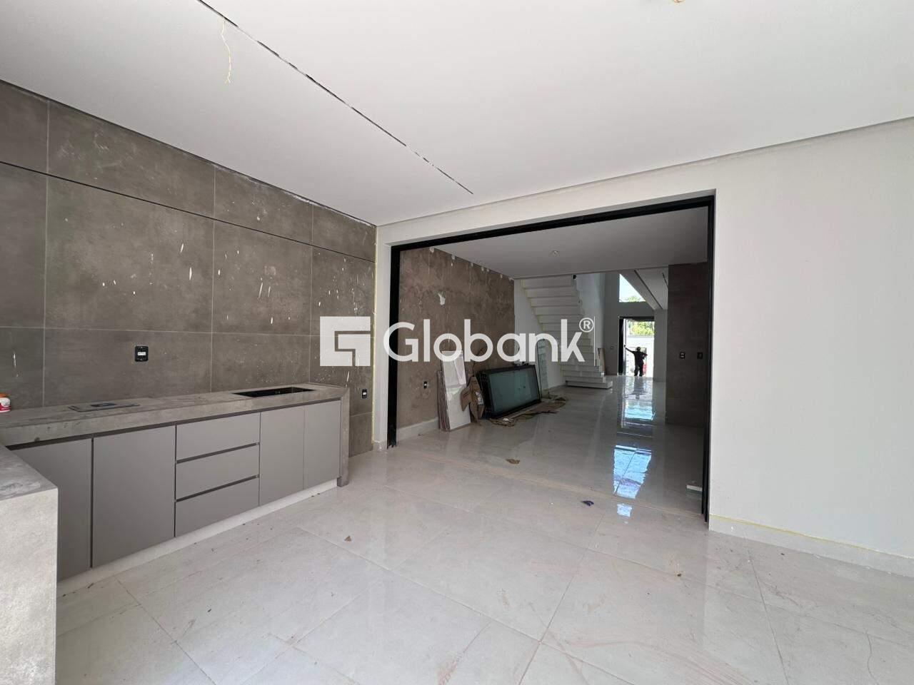 Casa 3 quartos à venda Loteamento Reserva Real 250m² Montes Claros MG: 