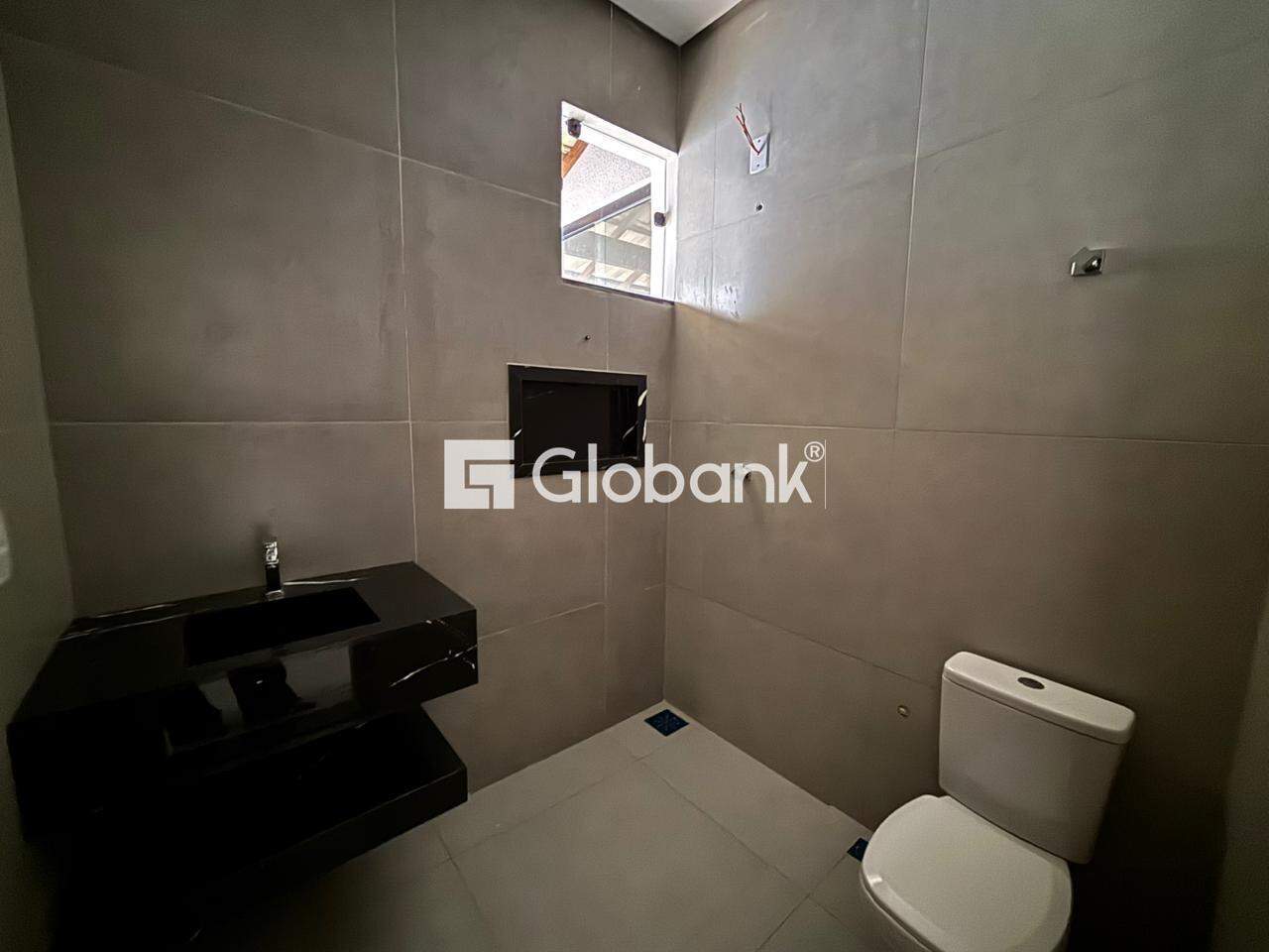 Casa 3 quartos para aluguel Monte Alegre 94m² Montes Claros MG: Banheiro social