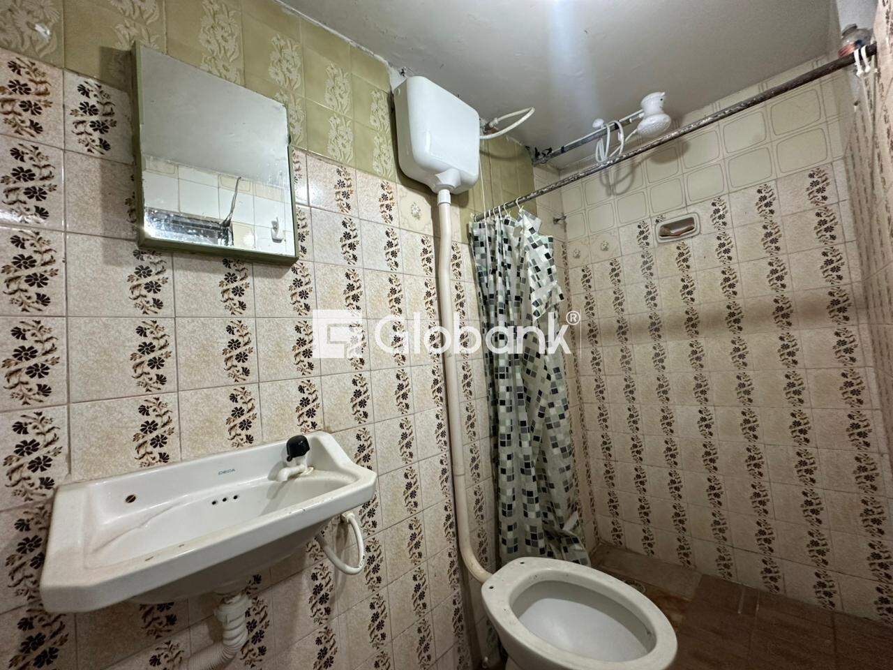 Casa 3 quartos para aluguel Morrinhos 60m² Montes Claros MG: Banheiro