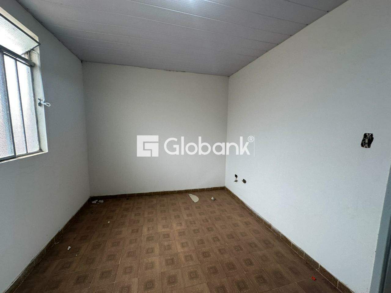 Casa 3 quartos para aluguel Morrinhos 60m² Montes Claros MG: Quarto