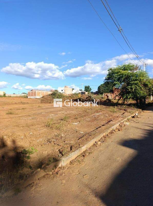 Terreno à venda Panorama II 150m² Montes Claros MG: