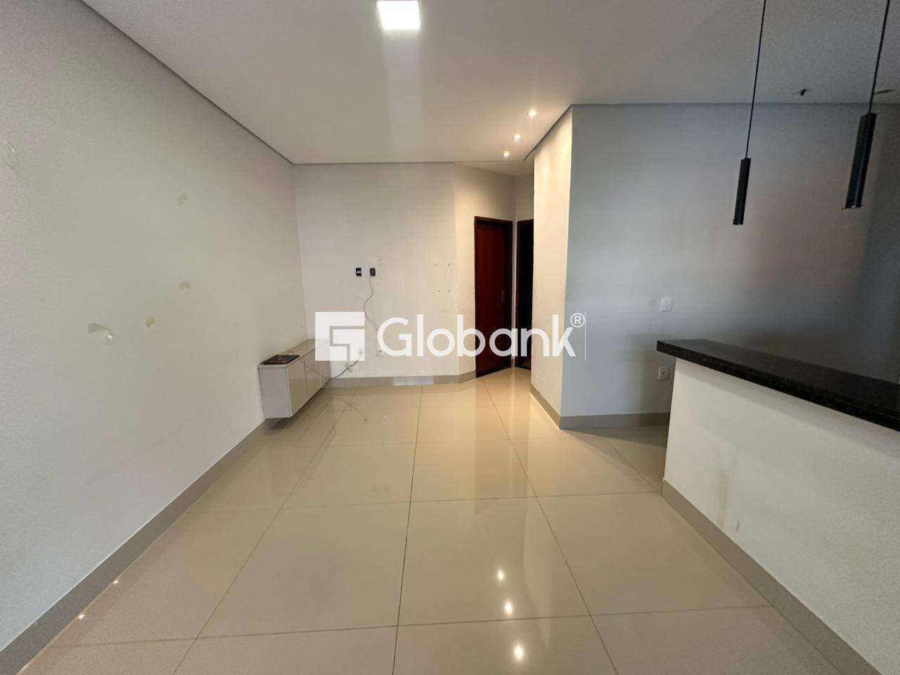Casa 2 quartos para aluguel Vila Anália 70m² Montes Claros MG: Sala
