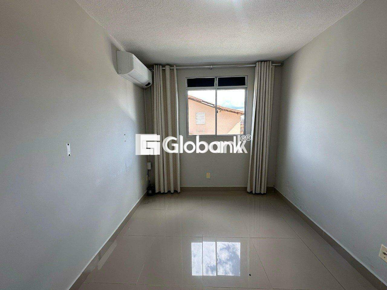 Apartamento 2 quartos à venda Vila Atlântida 43,2m² Montes Claros MG: