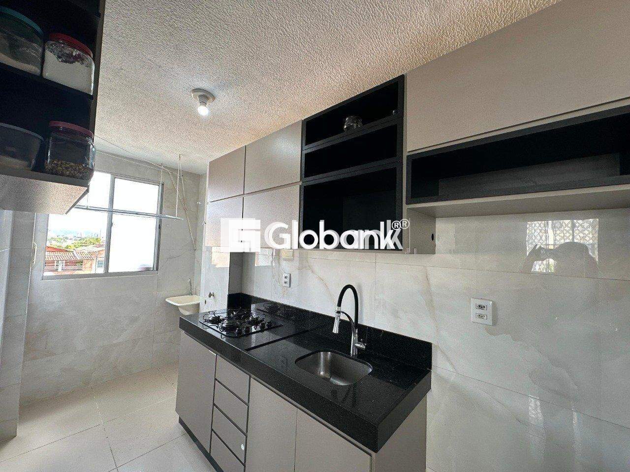 Apartamento 2 quartos à venda Vila Atlântida 43,2m² Montes Claros MG: