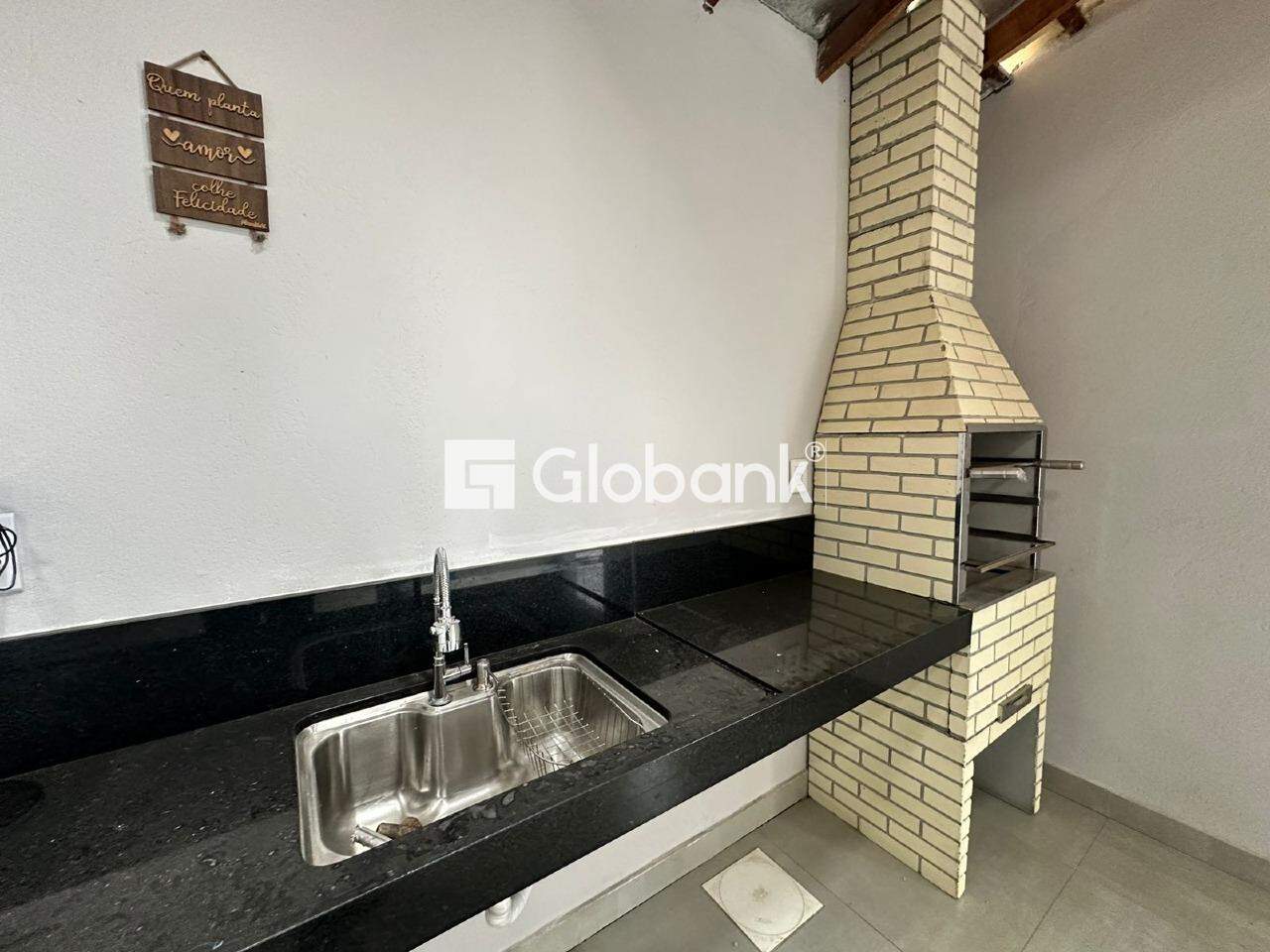 Casa 3 quartos para aluguel Prolongamento Todos os Santos 150m² Montes Claros MG: 