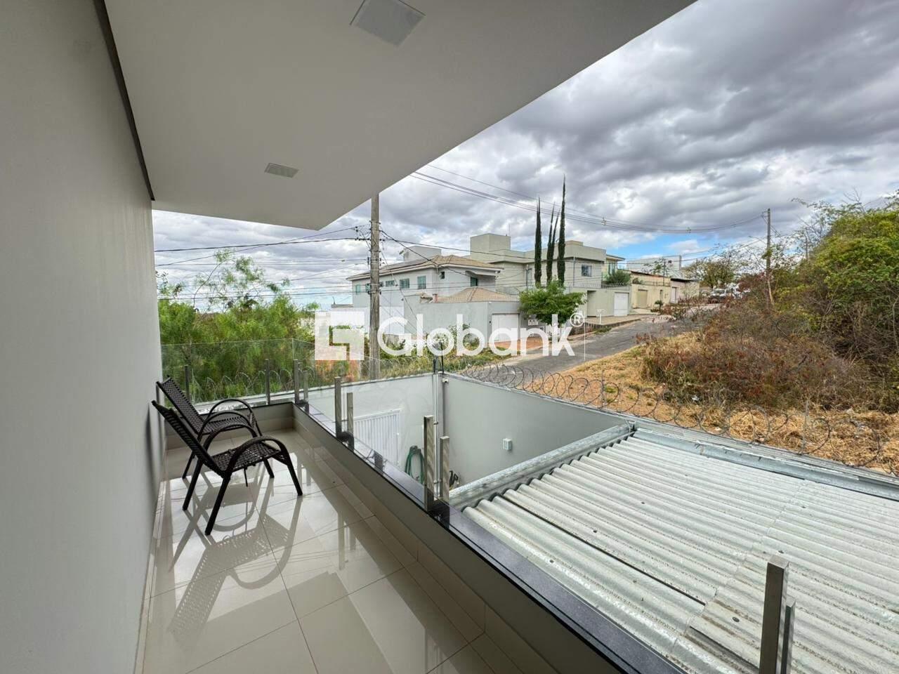 Casa 4 quartos à venda Jardim Parque Morada do Sol 270m² Montes Claros MG: 