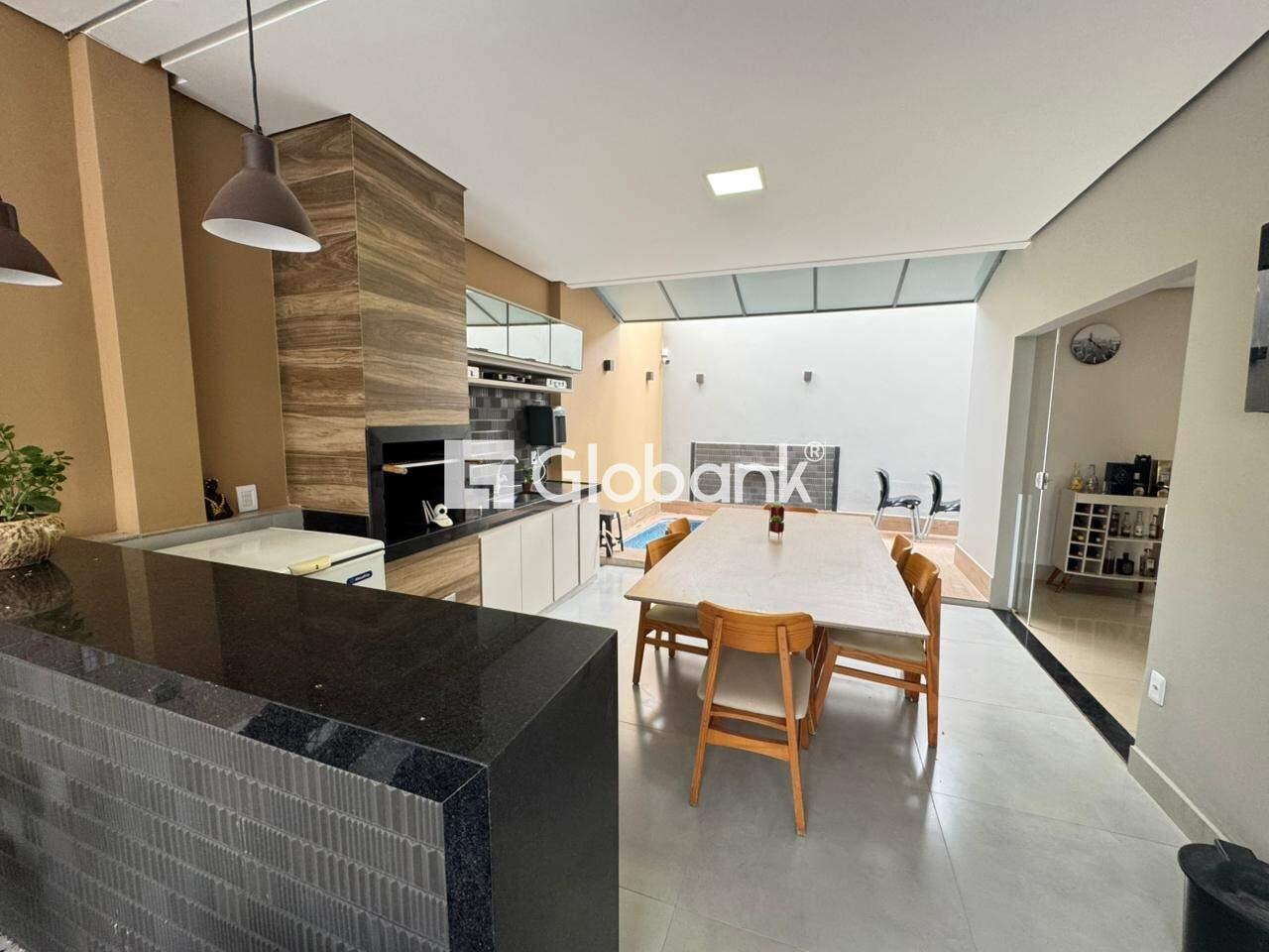 Casa 4 quartos à venda Jardim Parque Morada do Sol 270m² Montes Claros MG: 