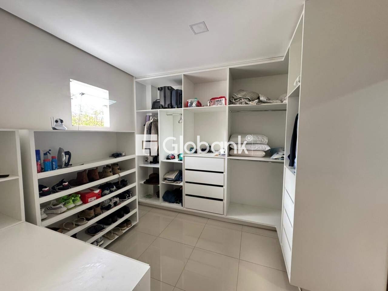 Casa 4 quartos à venda Jardim Parque Morada do Sol 270m² Montes Claros MG: 