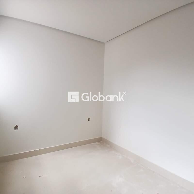 Casa 2 quartos à venda Jardim Olímpico 45m² Montes Claros MG: 