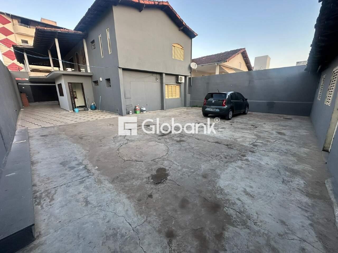Casa 5 quartos à venda São José 300m² Montes Claros MG: 