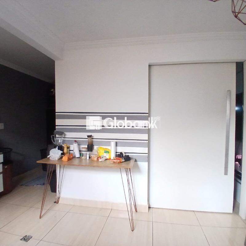 Casa 3 quartos à venda Acácias 90m² Montes Claros MG: 