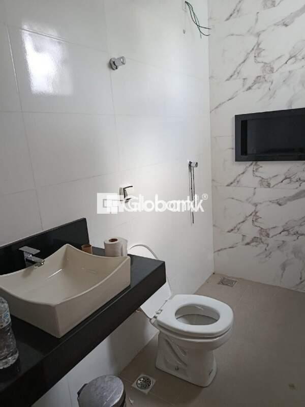 Casa 3 quartos à venda Jaraguá 135m² Montes Claros MG: 