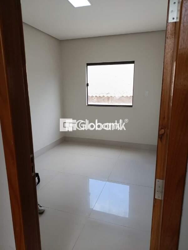 Casa 3 quartos à venda Jaraguá 135m² Montes Claros MG: 