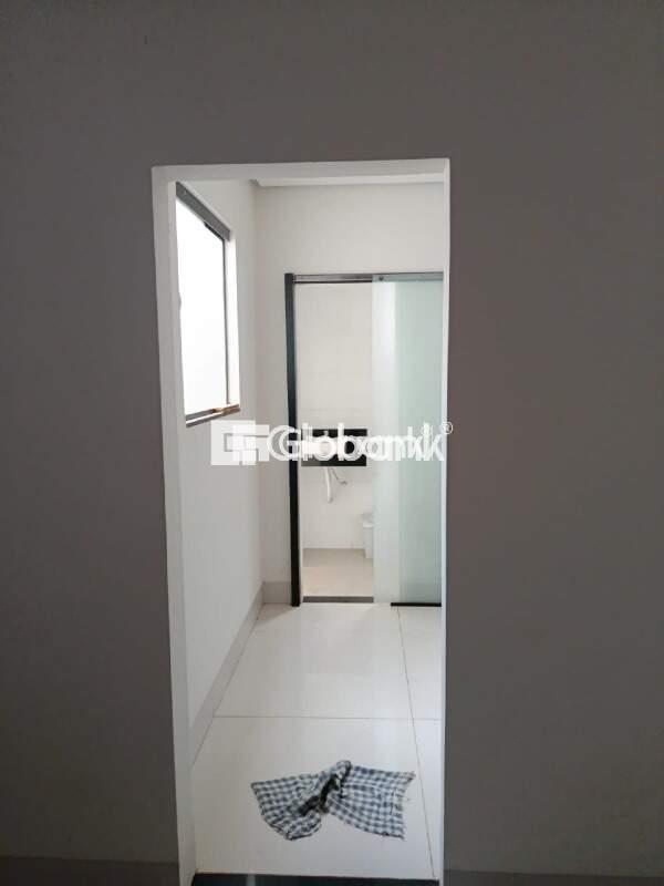 Casa 3 quartos à venda Jaraguá 135m² Montes Claros MG: 