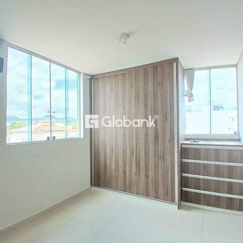 Cobertura 2 quartos à venda Todos os Santos 180m² Montes Claros MG: