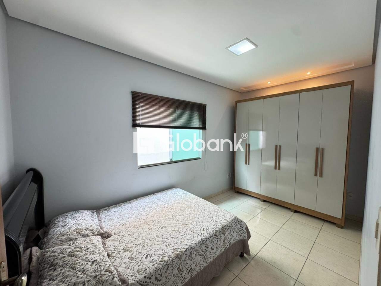 Casa 3 quartos à venda Vila Sumaré 101m² Montes Claros MG: 