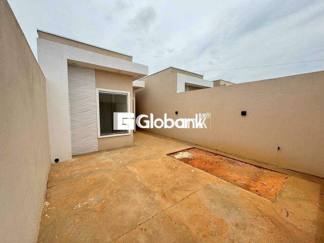 Casa 3 quartos à venda Delfino Magalhães 55m² Montes Claros MG: 