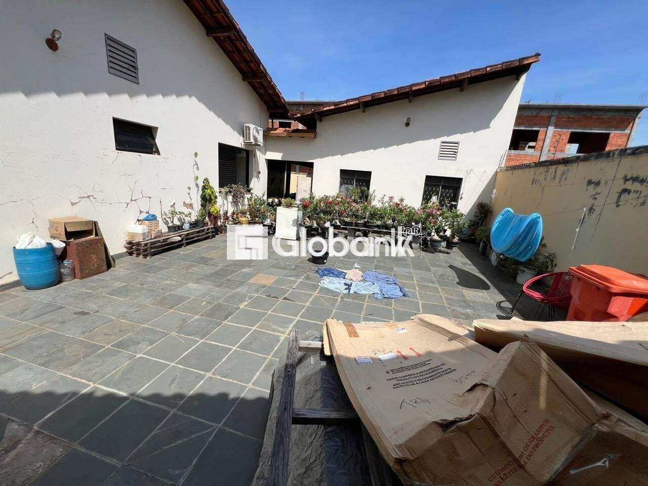 Casa 7 quartos à venda Centro 475m² Montes Claros MG: 