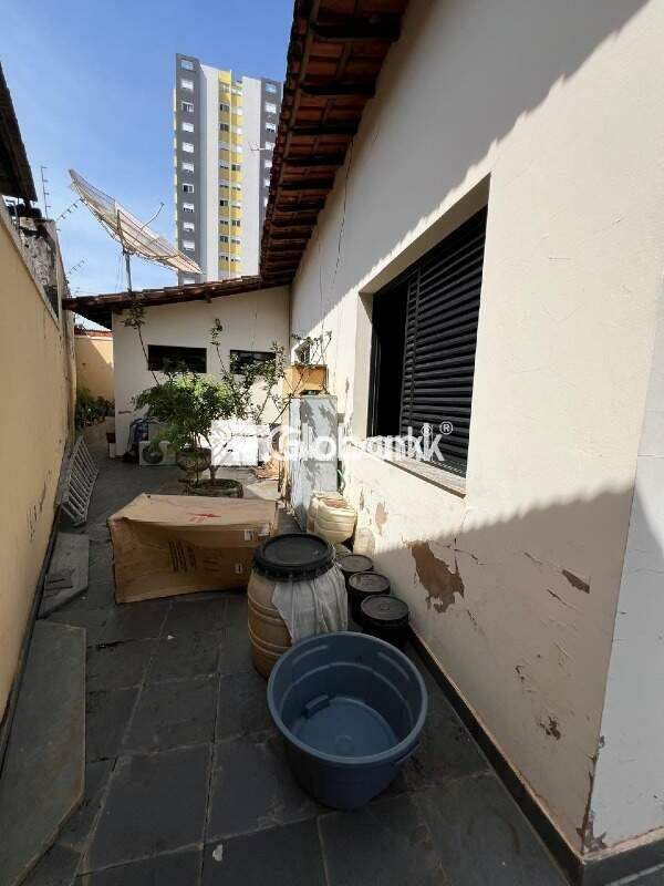 Casa 7 quartos à venda Centro 475m² Montes Claros MG: 