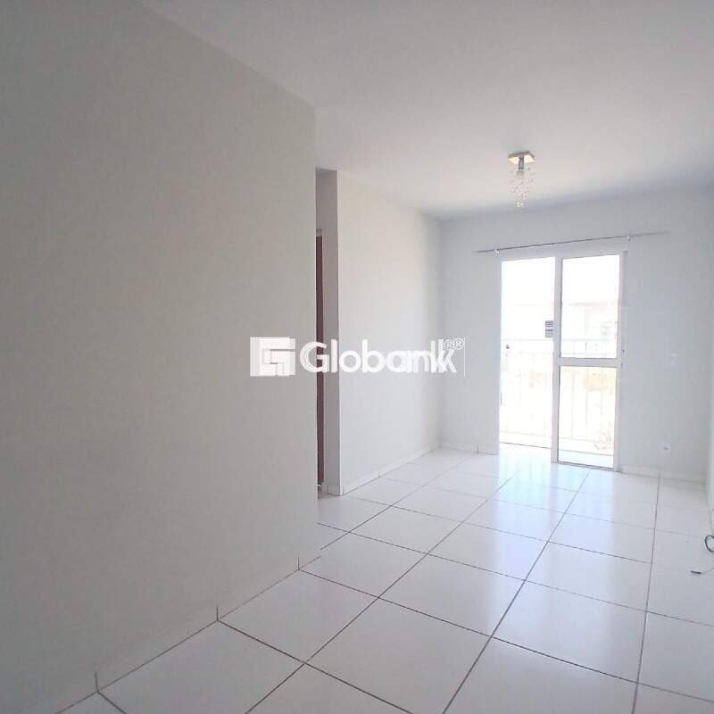 Apartamento 2 quartos à venda Jardim Primavera 44m² Montes Claros MG: 