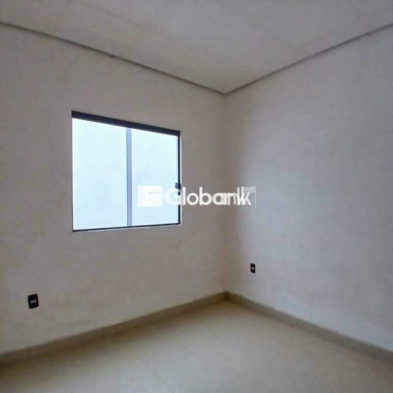 Casa 2 quartos à venda Loteamento Novo Primavera 46m² Montes Claros MG: