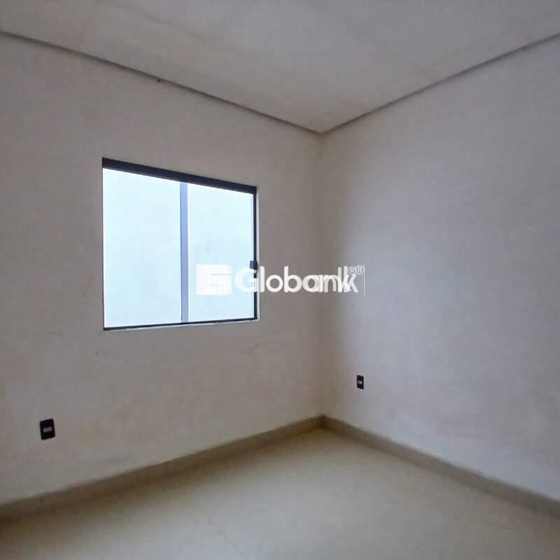 Casa à venda Loteamento Novo Primavera 45m² Montes Claros MG: 