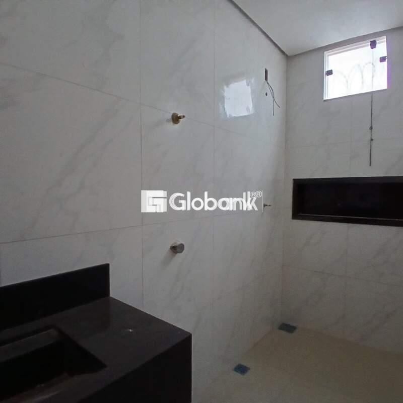 Casa à venda Loteamento Novo Primavera 45m² Montes Claros MG: 