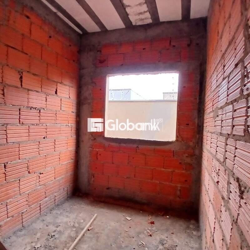 Casa 2 quartos à venda Loteamento Novo Primavera 45m² Montes Claros MG: 