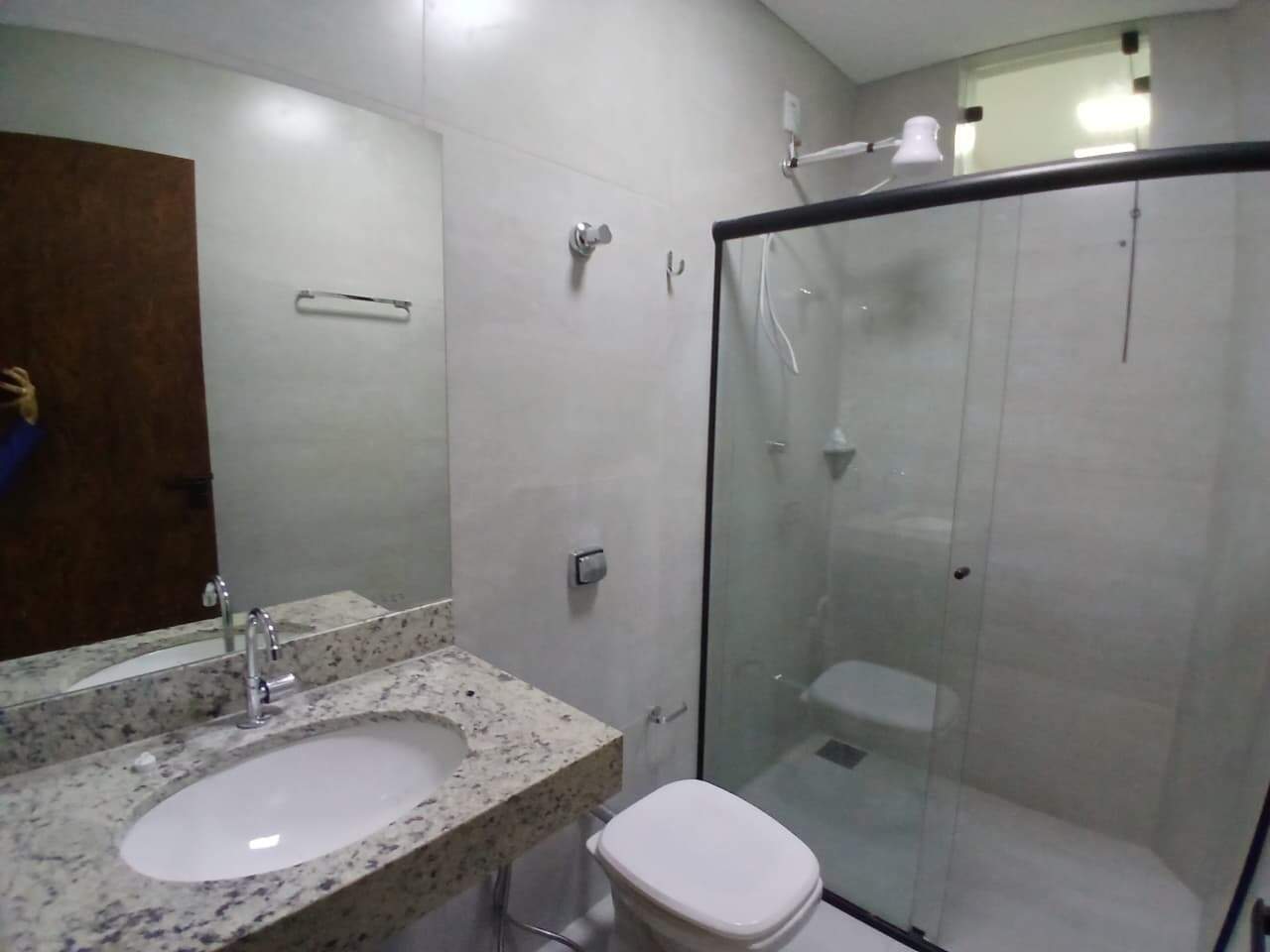 Apartamento 2 quartos à venda Vila Guilhermina 47,33m² Montes Claros MG: Banheiro social