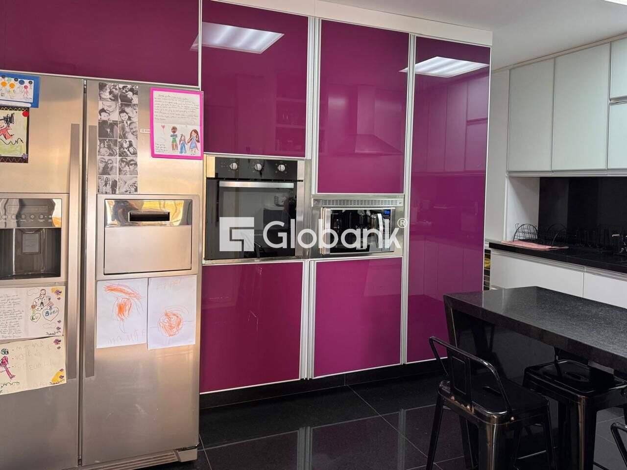 Casa 3 quartos à venda Ibituruna 221m² Montes Claros MG: 