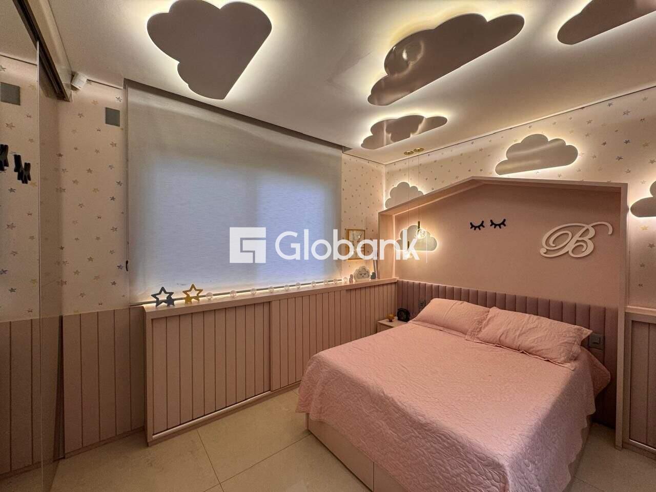 Casa 3 quartos à venda Ibituruna 221m² Montes Claros MG: 