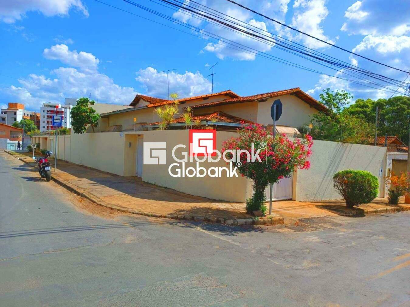 Casa 5 quartos à venda Funcionários 0,01m² Montes Claros MG: | Foto_migracao | 1
