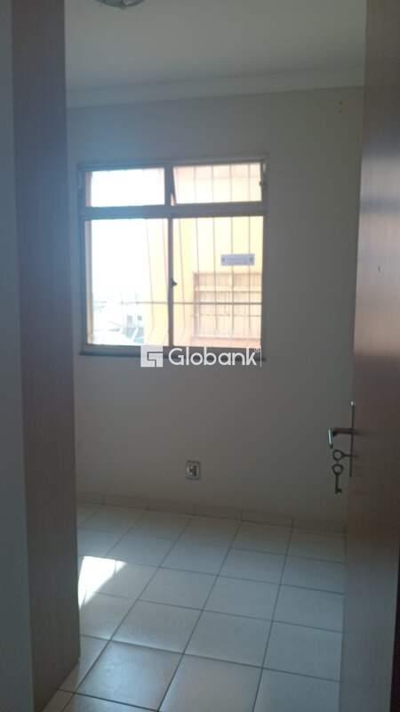 Apartamento 3 quartos à venda Ibituruna 55m² Montes Claros MG: 