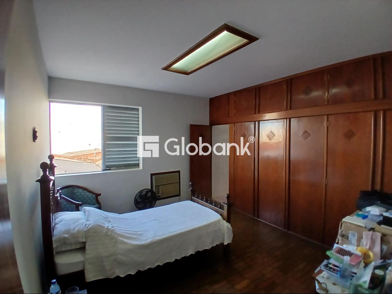 Casa 4 quartos à venda Todos os Santos 210m² Montes Claros MG: 