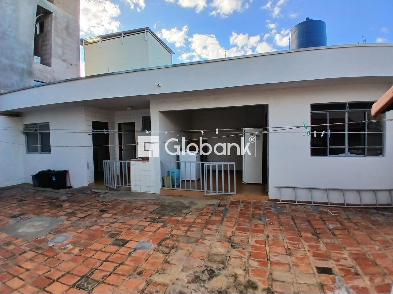 Casa 4 quartos à venda Todos os Santos 210m² Montes Claros MG: 