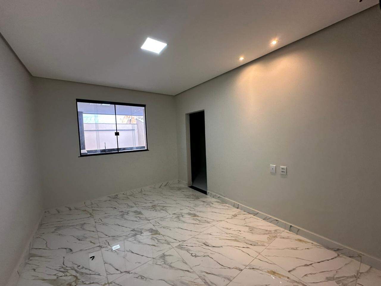 Casa 2 quartos para aluguel Monte Carmelo 80m² Montes Claros MG: Quarto