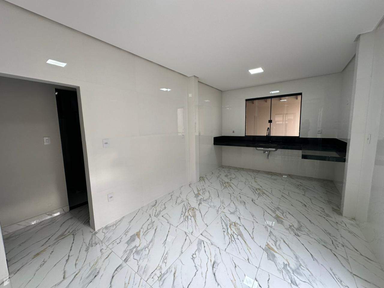 Casa 2 quartos para aluguel Monte Carmelo 80m² Montes Claros MG: Cozinha