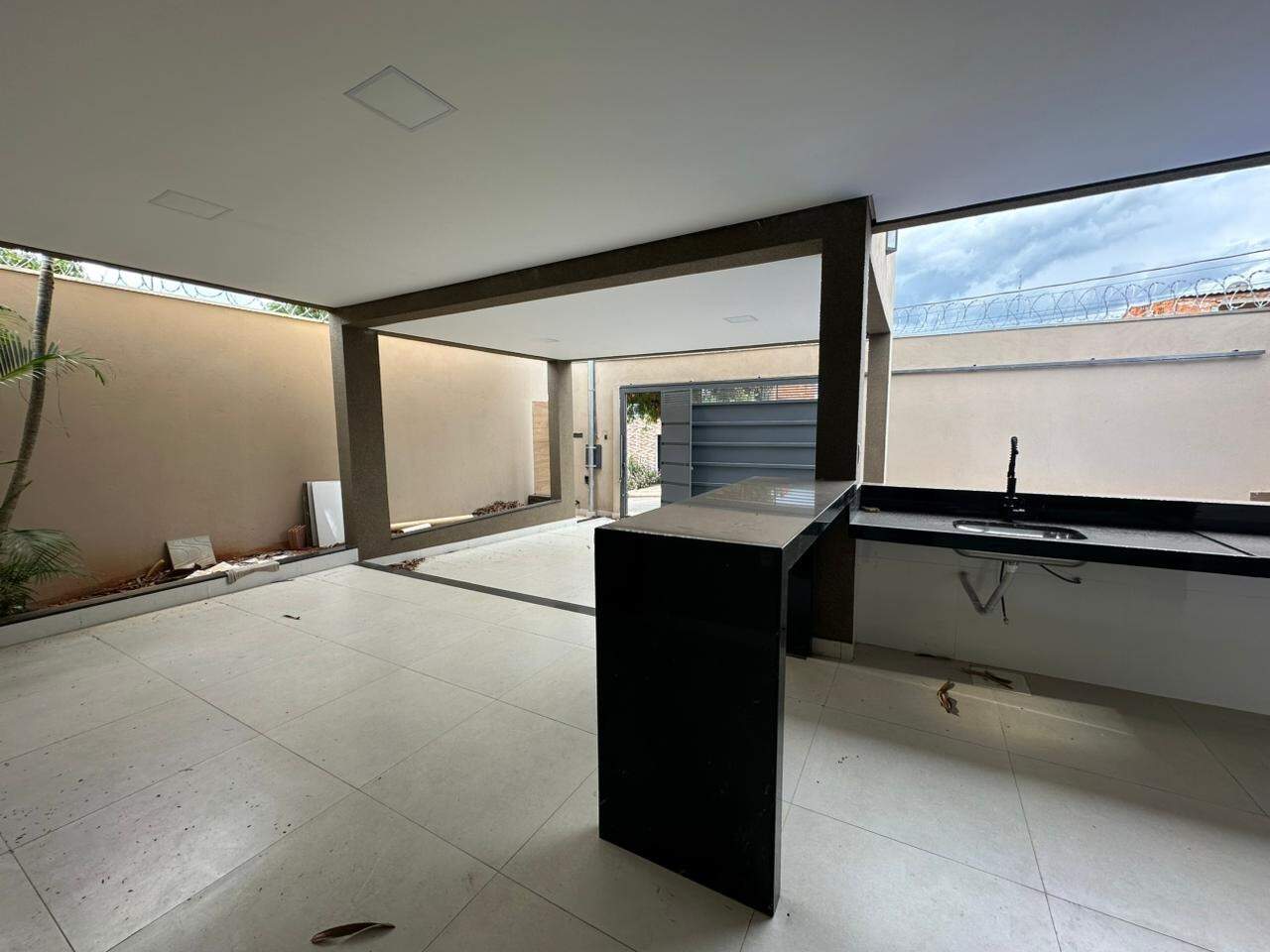 Casa 2 quartos para aluguel Monte Carmelo 80m² Montes Claros MG: Área gourmet