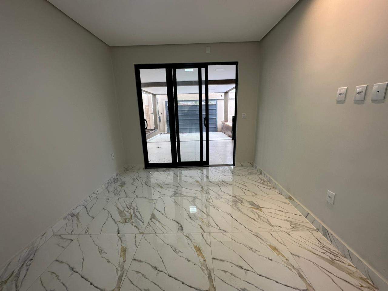 Casa 2 quartos para aluguel Monte Carmelo 80m² Montes Claros MG: Sala