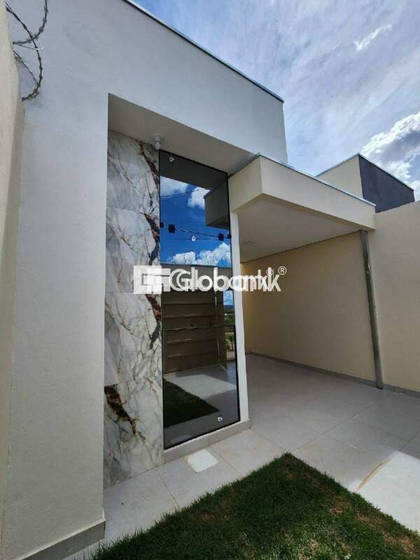 Casa 2 quartos à venda Jardim Olímpico 50m² Montes Claros MG: 