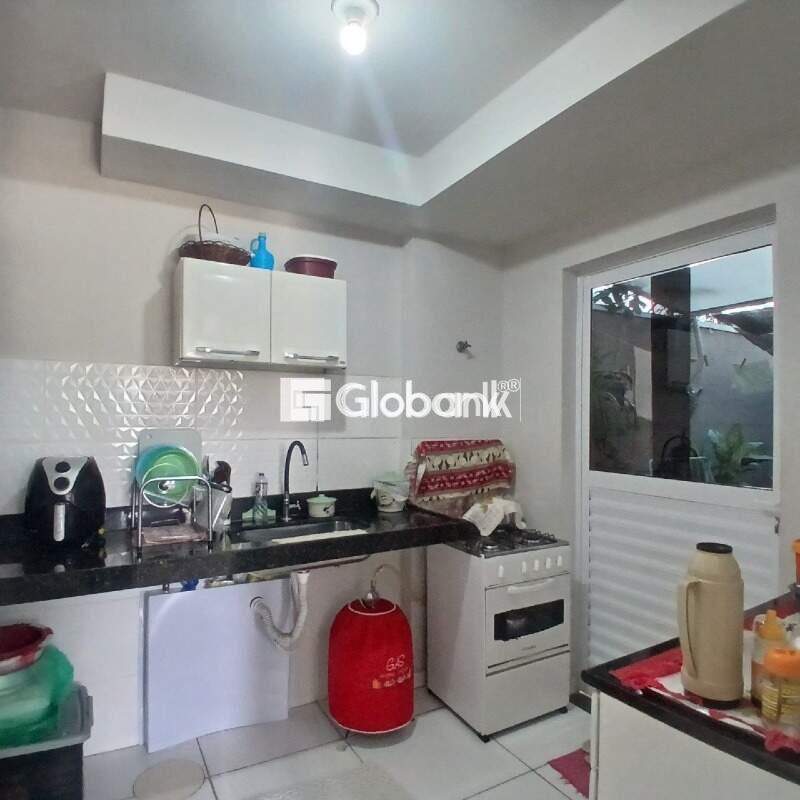 Casa 2 quartos à venda Jardim Primavera 54m² Montes Claros MG: 