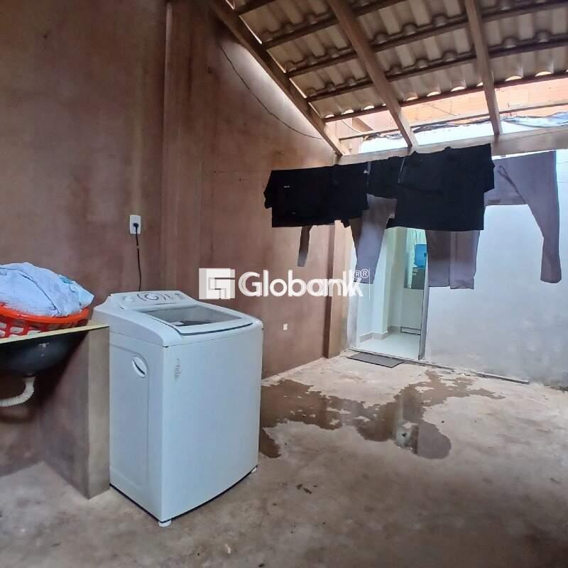 Casa 3 quartos à venda Jardim Primavera 540m² Montes Claros MG: 